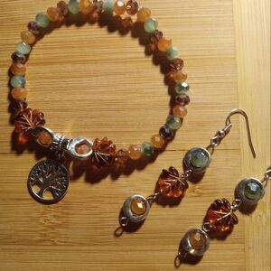 Multicolor Beaded Bracelet with Tree Charm